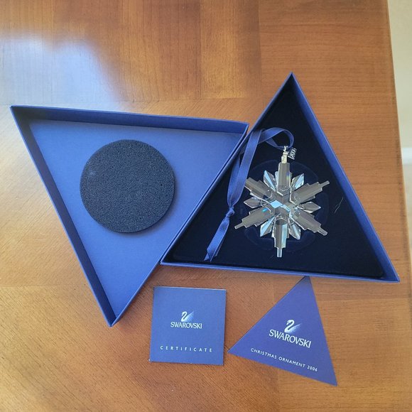 Swarovski Christmas Ornament 2006 Limited Edition - Picture 2 of 5